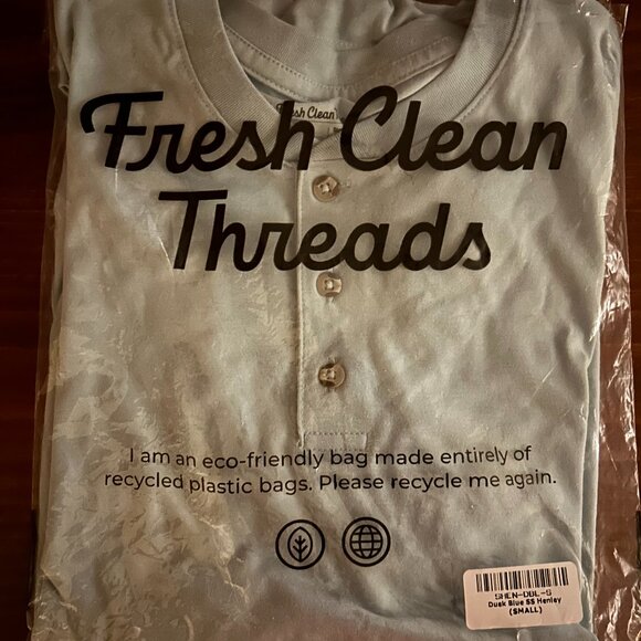 NEW*Men's Fresh Clean Threads Short Sleeve Henley, Size Small, Dusk Blue - Picture 1 of 2